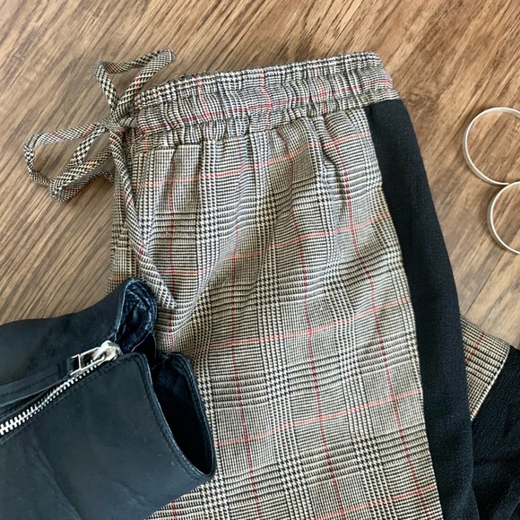 June and Hudson women’s joggers - Picture 5 of 9